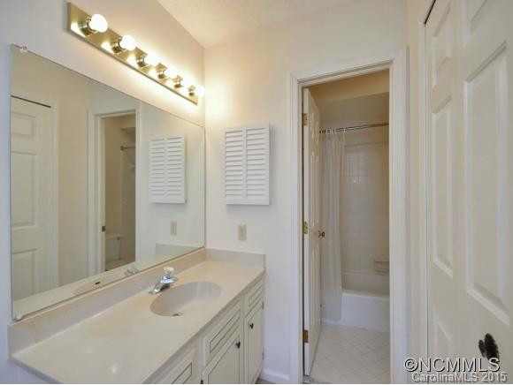 1411 C-3 KENSINGTON ROAD - Photo 9