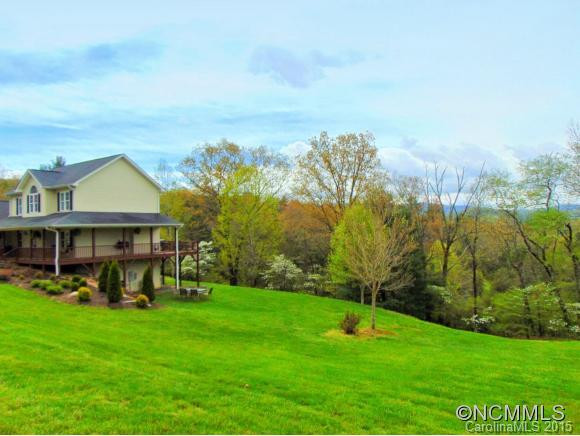 13 Lynnette Drive - Photo 2
