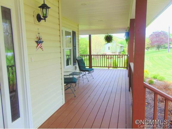 13 Lynnette Drive - Photo 5