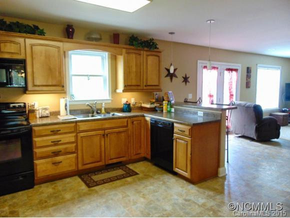 13 Lynnette Drive - Photo 7