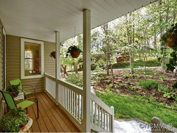 90 SKYVIEW DR - Photo 2