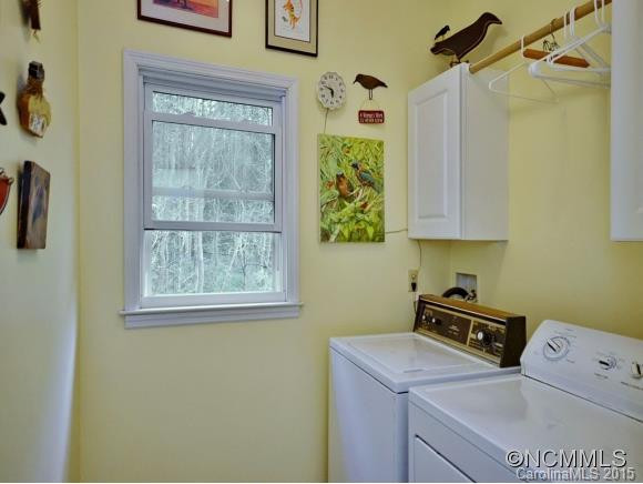 90 SKYVIEW DR - Photo 16