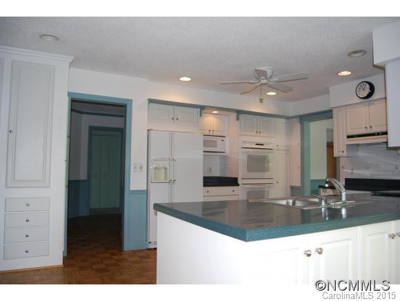 2 Stony Ridge Drive - Photo 2