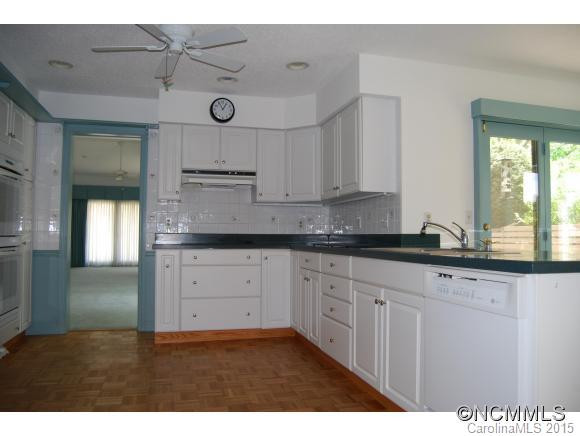 2 Stony Ridge Drive - Photo 11