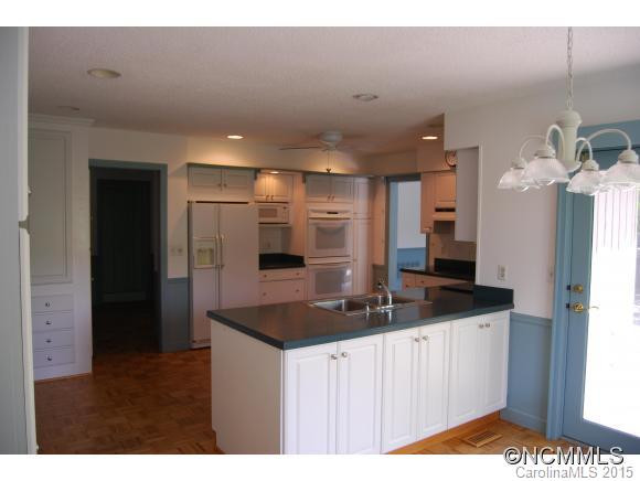 2 Stony Ridge Drive - Photo 12