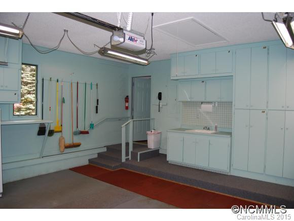 2 Stony Ridge Drive - Photo 16