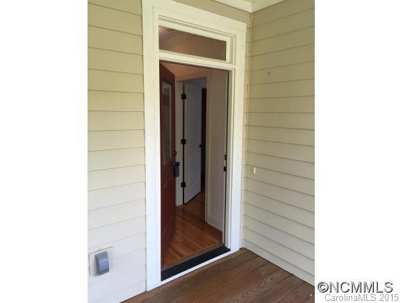 422 Village Greenway - Photo 8