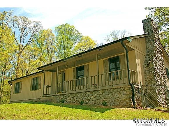 230 Foxwood