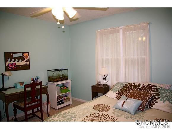 230 Foxwood - Photo 14