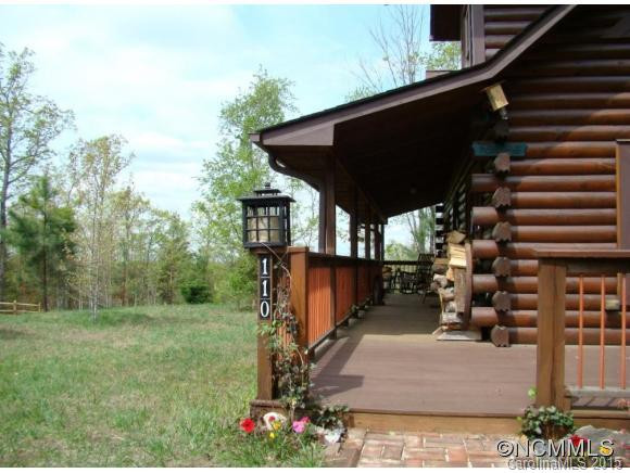 110 Quebec Trail - Photo 2