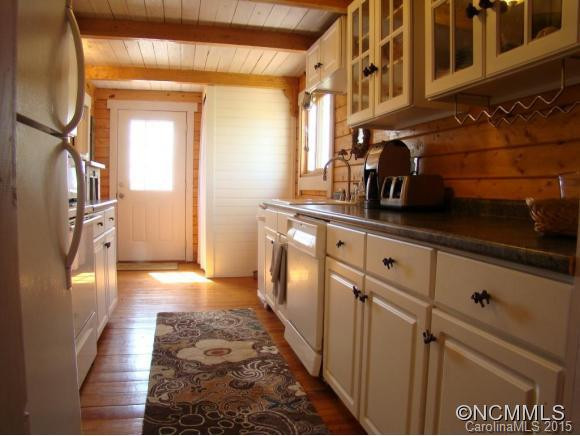 120 Sunset Drive - Photo 2