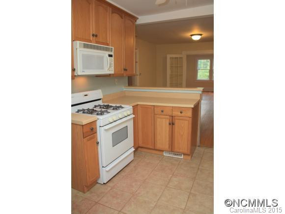 1 Midway - Photo 12