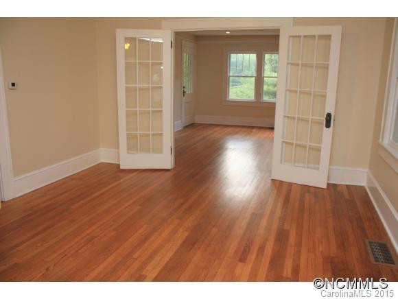 1 Midway - Photo 9