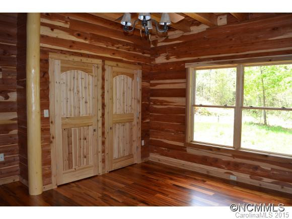 117 James Drive - Photo 6