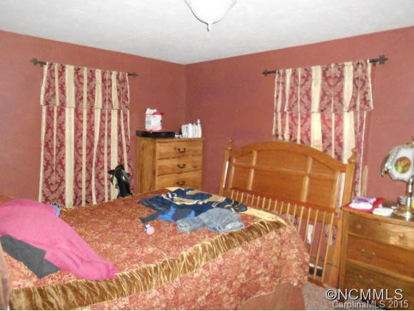 409 Hall St. - Photo 13