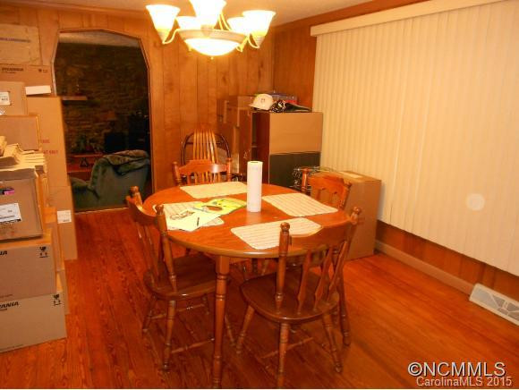 409 Hall St. - Photo 16
