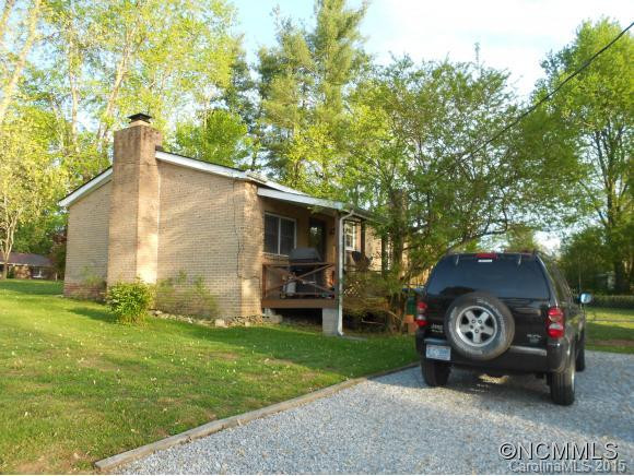 409 Hall St. - Photo 4