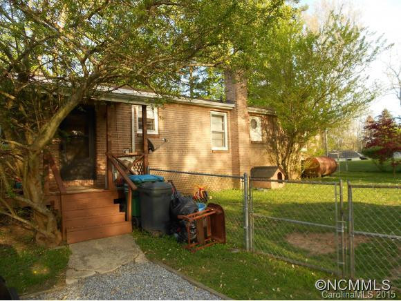 409 Hall St. - Photo 6