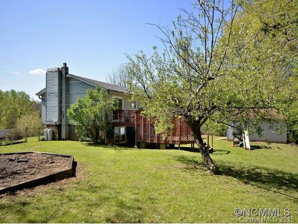 266 YOUNG'S COVE ROAD - Photo 13
