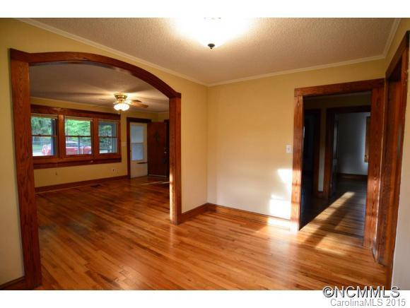 223 Jordan Street - Photo 5