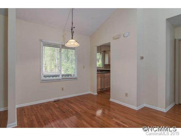 31 Poplar Ct - Photo 6