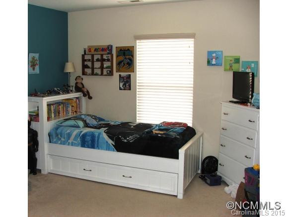 15 Singleton Lane - Photo 11