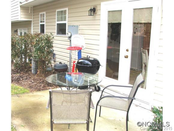 15 Singleton Lane - Photo 14