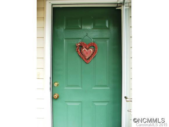 15 Singleton Lane - Photo 3