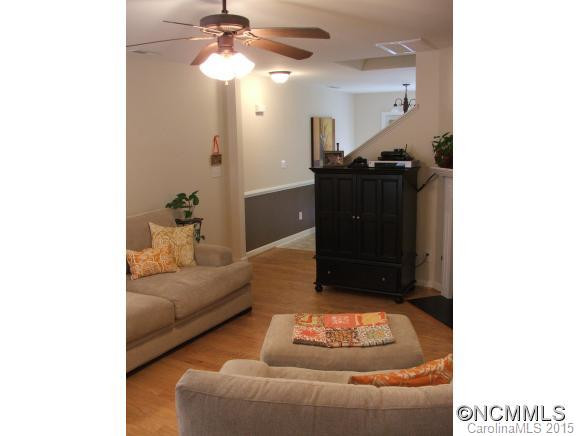 15 Singleton Lane - Photo 6