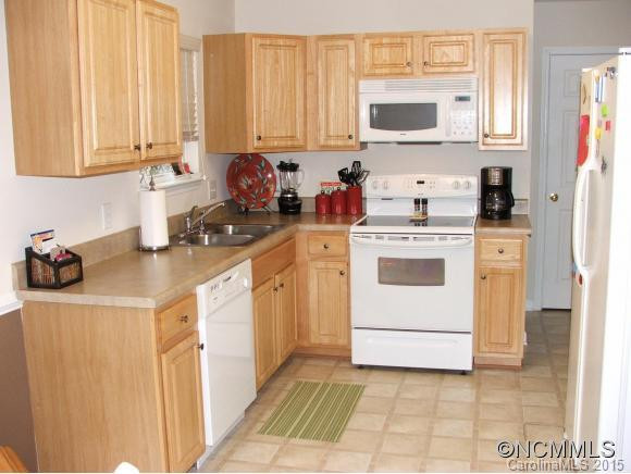 15 Singleton Lane - Photo 7