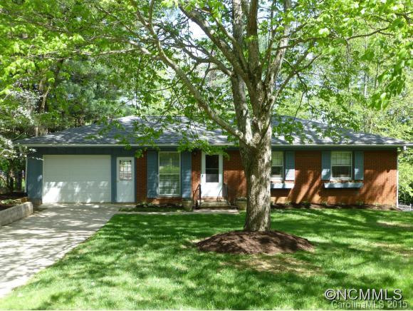 12 Hillview Circle