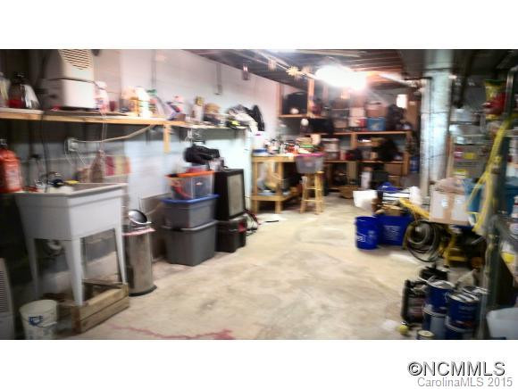 582 Sand Hill Road - Photo 24
