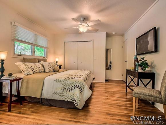 328 North Shore - Photo 13