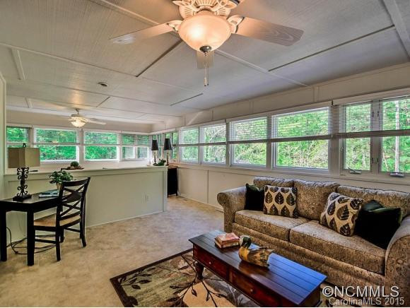 328 North Shore - Photo 15