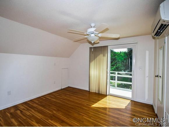 328 North Shore - Photo 22