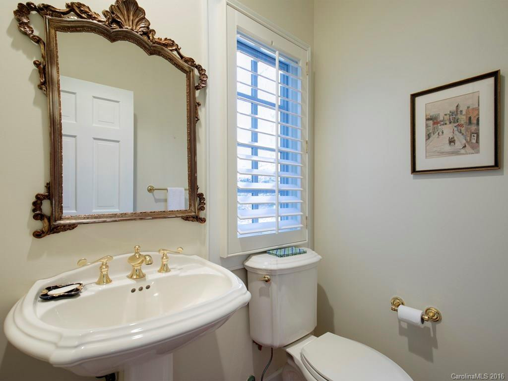 547 Hagen Drive - Photo 19