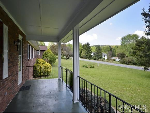 111 MERRI ACRES Lane - Photo 2