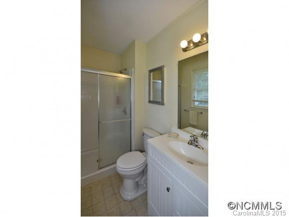 111 MERRI ACRES Lane - Photo 9
