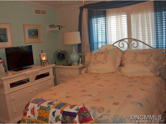 245 Merry Way - Photo 11