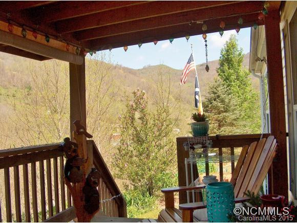 245 Merry Way - Photo 3