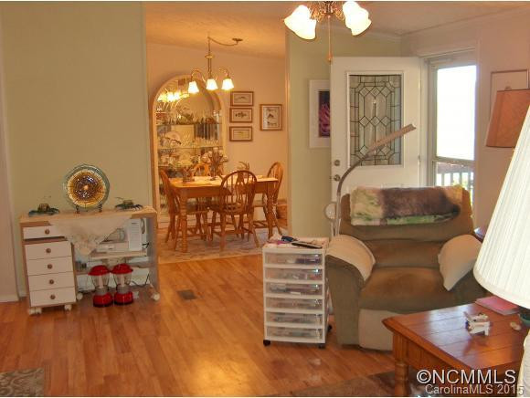 245 Merry Way - Photo 5