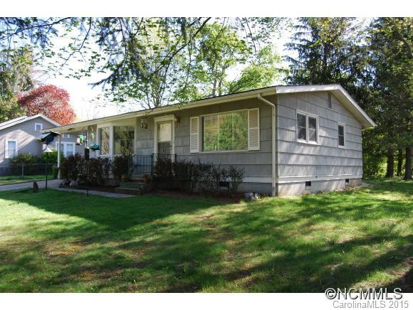 300 Wilson Avenue - Photo 2