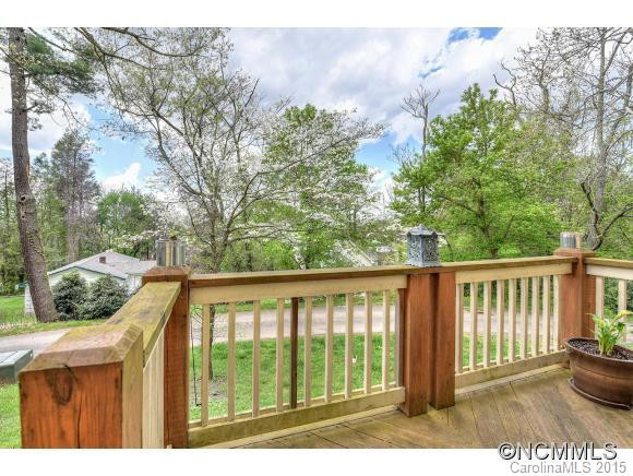 6 Sunset Drive - Photo 3