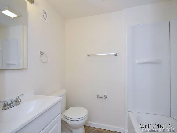 424 DEAVERVIEW ROAD - Photo 11