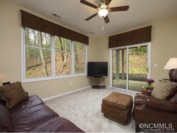 205 E. Chimney Crossing - Photo 6