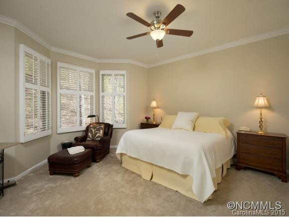 205 E. Chimney Crossing - Photo 7
