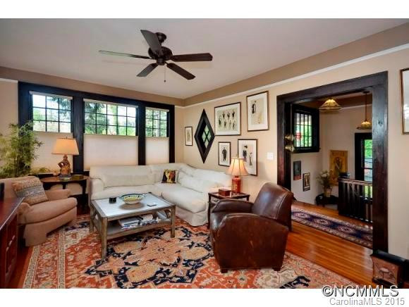 302 Hillside Street - Photo 11