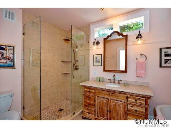 302 Hillside Street - Photo 19