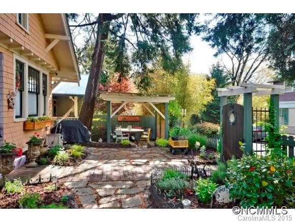 302 Hillside Street - Photo 7
