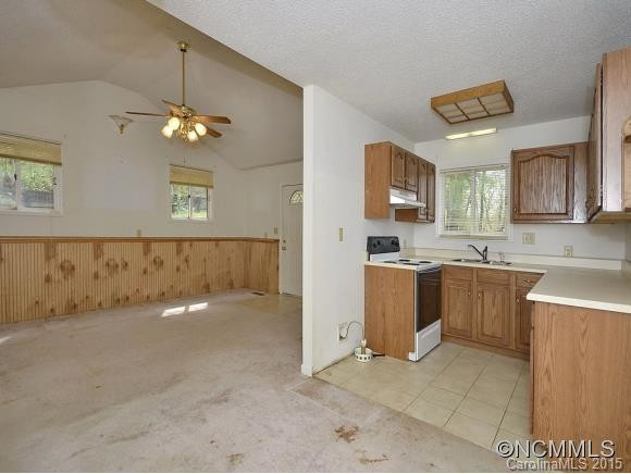 2 TIMOTHY LANE - Photo 11